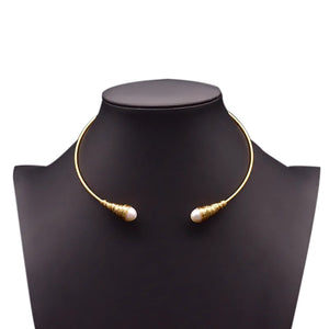 Chokore Chokore Water Pearl Choker Necklace with wire detailing Chokore Water Pearl Choker Necklace with wire detailing 