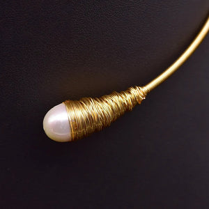 Chokore Chokore Water Pearl Choker Necklace with wire detailing Chokore Water Pearl Choker Necklace with wire detailing 
